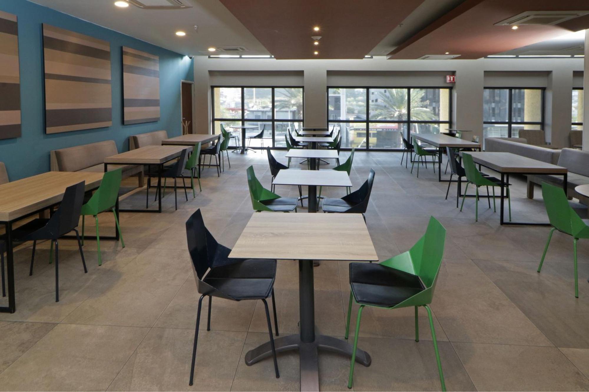 City Express Plus By Marriott Monterrey Galerias Esterno foto