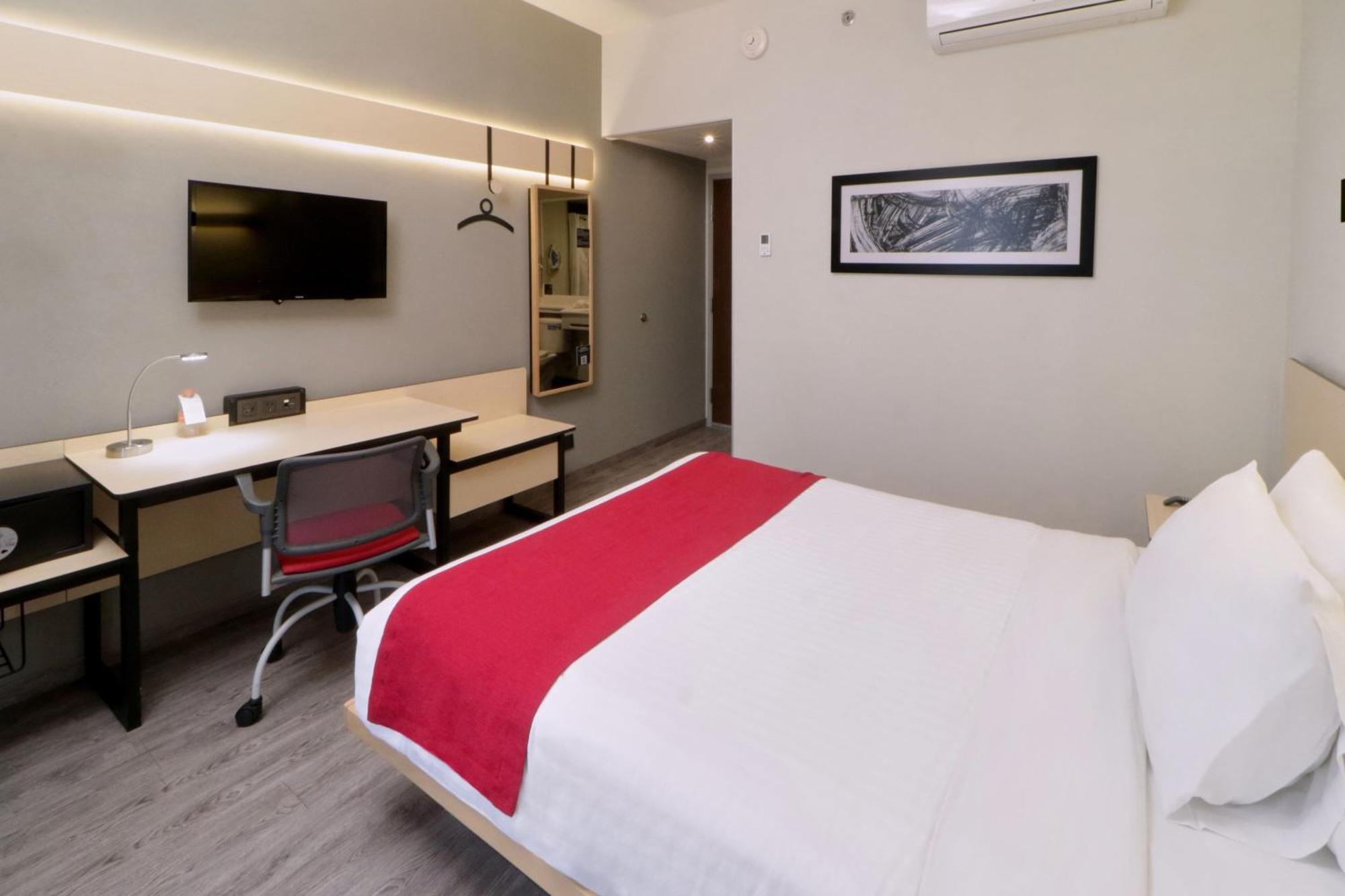City Express Plus By Marriott Monterrey Galerias Esterno foto