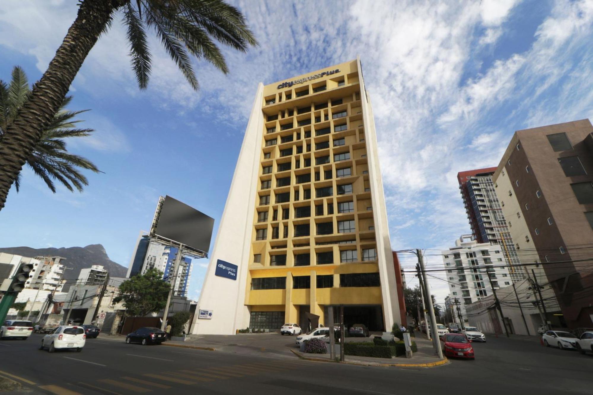 City Express Plus By Marriott Monterrey Galerias Esterno foto